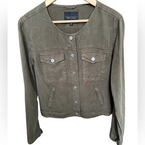 Sanctuary Green Utility Jacket Cropped Design